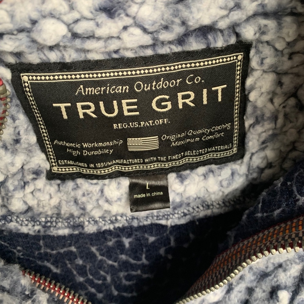 True Grit Fluffy Pullover Jacket Sweatshirt - Picture 2 of 3